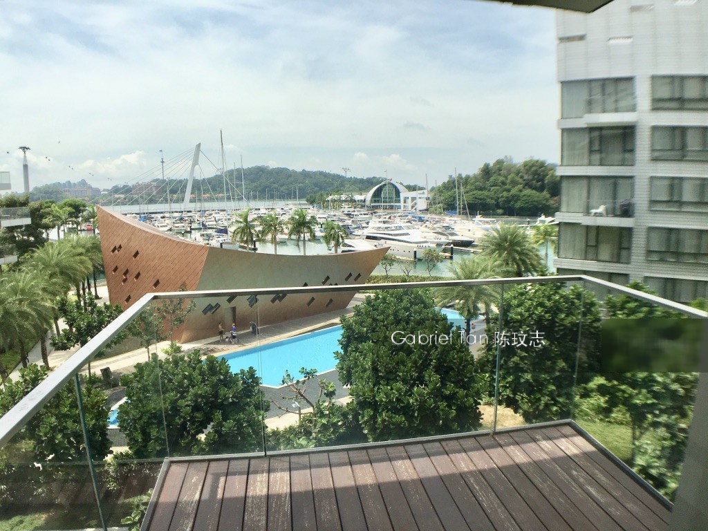 Reflections At Keppel Bay thumbnail photo